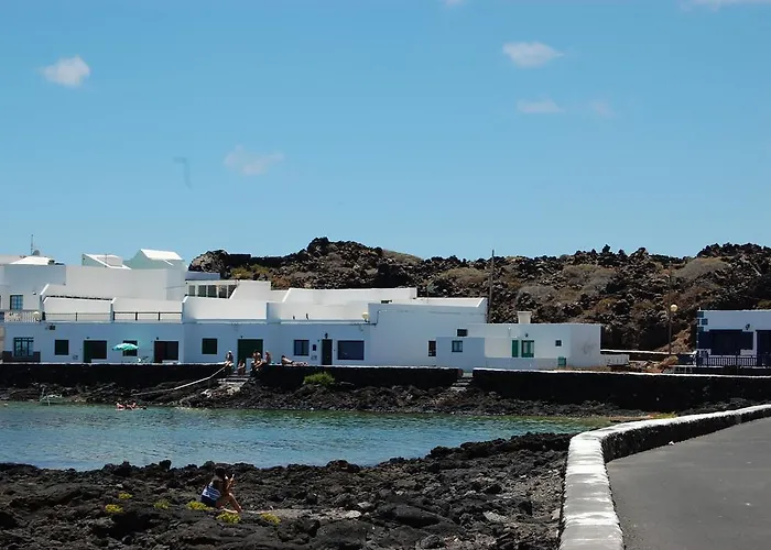 Casa Salinas Playa Orzola